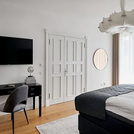 First Prinzessin Luise شقة *